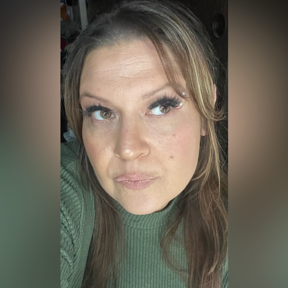 Meet your Posher, Leah